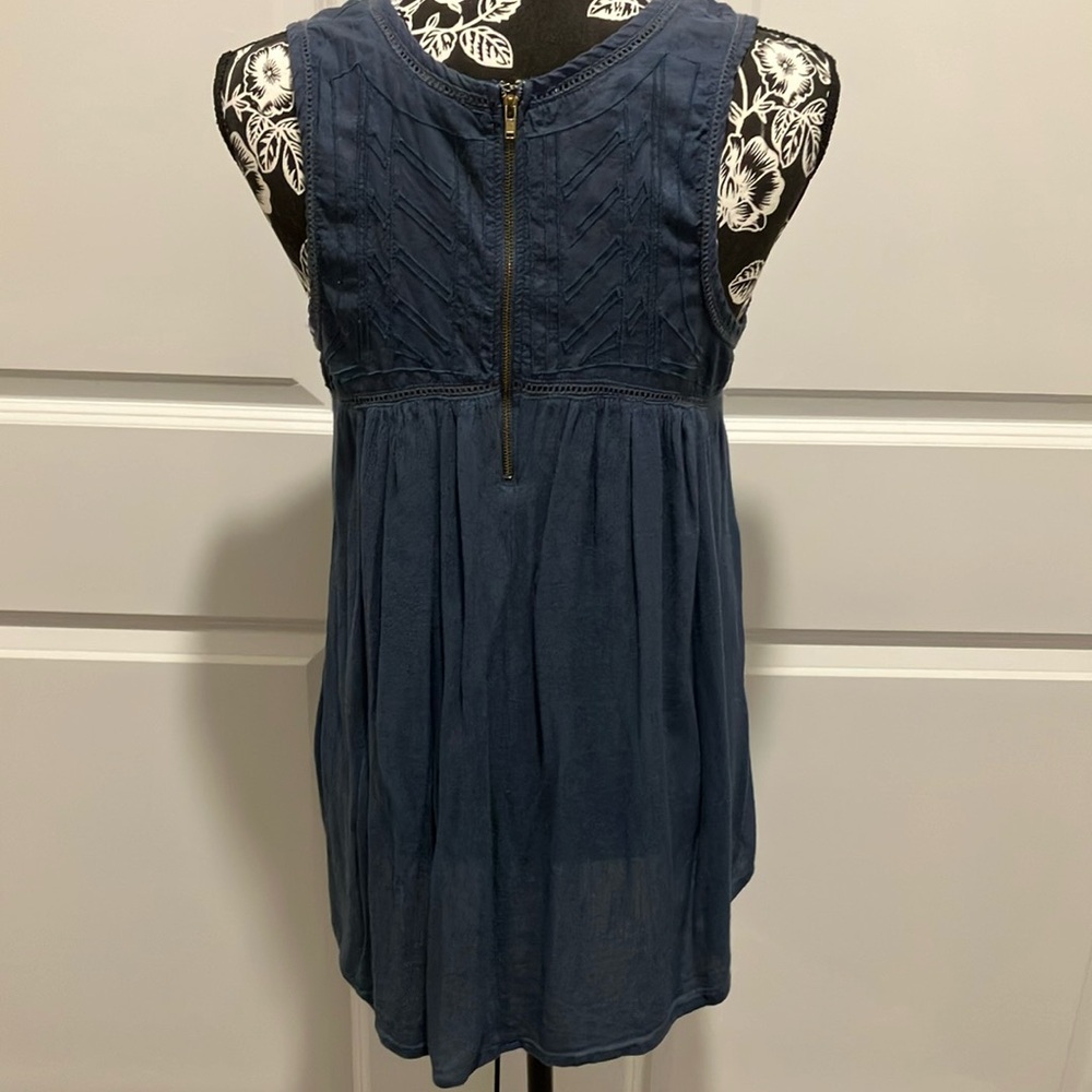 Japna Blue Pleated Relaxed Blouse - Picture 5 of 9